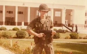 Un veterano vio en internet la carta que escribió en Malvinas y frenó la subasta