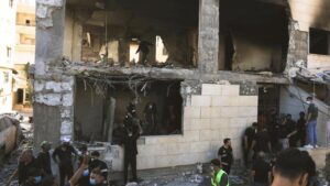 Israel ataca Beirut y extiende su invasión en Líbano antes de unos diálogos cruciales en Washington