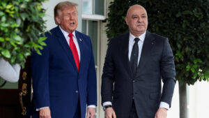 Trump promete apoyar la estabilidad del Líbano y afirma que Israel se repliega