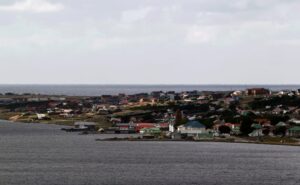 Qué dice la carta enviada por los kelpers a la FIFA sobre la bandera de Malvinas en el partido de Argentina e Inglaterra