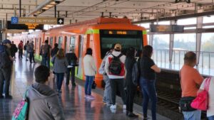 ¿Qué está pasando en el Metro CDMX y Metrobús hoy 11 de agosto? Trenes de varias líneas implementan marcha de seguridad por presencia de lluvia