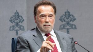 “No esperes a que sea el momento perfecto”: Arnold Schwarzenegger explicó cómo vencer la procrastinación